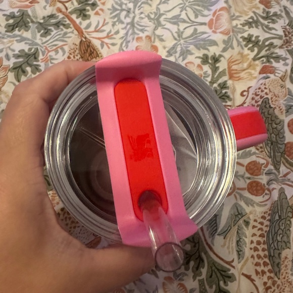 New Stanley Sweet Hearts X Target Exclusive Pink Valentine 20 oz Tumbler 2024 - Picture 2 of 4